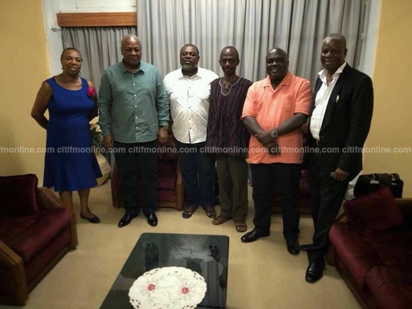 Mahama visits, poses for pictures with ‘arrested’ Anyidoho