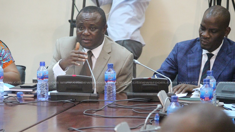 Chairman of the Appointments Committee, Joe Osei Owusu (L)