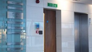 Cambridge Analytica to shut down following Facebook scandal