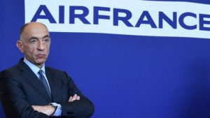 Air France shares dive as woes deepen