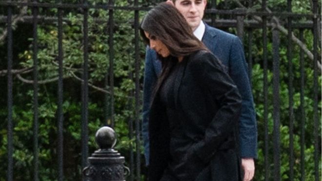 Kardashian arrives at the White House on an overcast afternoon