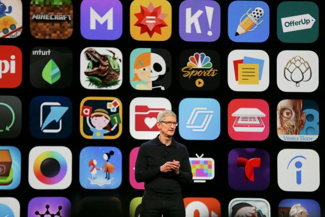 Apple Chief Executive Officer Tim Cook speaks at the Apple Worldwide Developer conference in San Jose, California, U.S., June 4, 2018.   REUTERS/Elijah Nouvelage