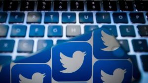 Twitter warns direct messages were exposed