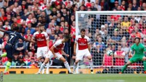 Sterling strikes as Man City beat Arsenal 2-0