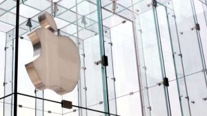 Apple hack teen pleads guilty