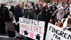 Denmark woman charged for wearing veil