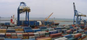 Freight forwarders threaten strike over cargo tracking system