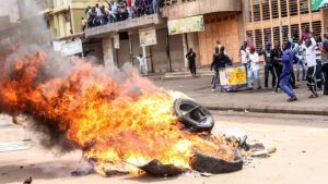 Bobi Wine protests: Uganda army sorry over beating journalists