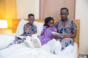 Okyeame Kwame, family venture into pyjamas business [Photos]