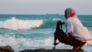 Nigerian pirates kidnap 12 crew from Swiss cargo ship