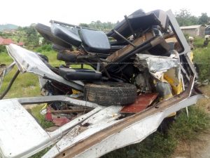 5 dead, 22 injured after tipper truck, bus collide at Bunso