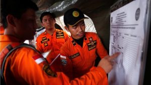 Lion Air crash: Sonar and drones used in Indonesian search