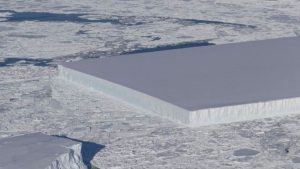 Nasa photographs rectangular iceberg