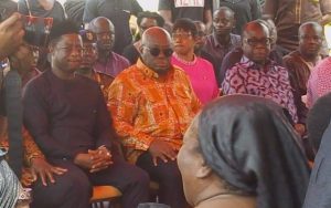 Akufo-Addo leads delegation to sympathize with Emmanuel Agyarko’s family [Photos]