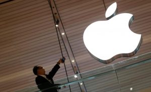 Apple shares drop after iPhone supplier Lumentum cuts forecast