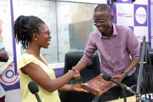 Bible Society gives Bernard Avle, Godfred Akoto bibles after exciting #CitiCBS quiz