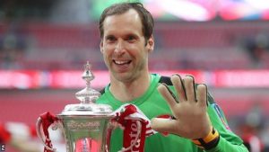 Arsenal keeper Petr Cech to retire at the end of the season