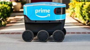 Amazon delivers parcels by robot