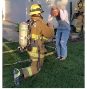 Firefighter fakes fire at his own house to propose to his girlfriend