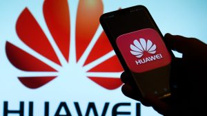 Huawei demotes two employees for tweeting from iPhone