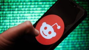 Reddit: Censorship fears spark criticism of Tencent funding reports