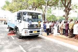 Zoomlion unveils street sweeping vehicles