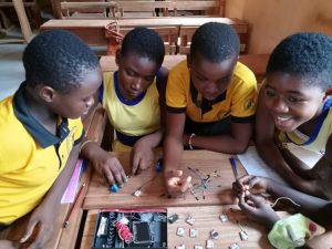 Research institute commits to training 1,000 girls in STEM