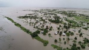 Cyclone Idai: ‘15,000 people still need to be rescued’