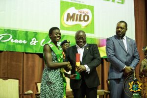 Nana Addo presents Presidential awards to 2018 best BECE students