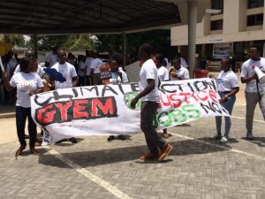 Environmental activists ‘besiege’ Africa Climate Week conference with campaign