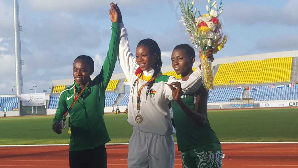 Grace Obour collects her gold medal during the Ecowas U20 Championships in 2018