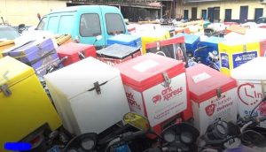 Motorbikes of unlicensed courier services impounded