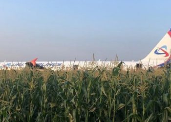 MOSCOW REGION, RUSSIA - AUGUST 15, 2019: An Airbus A321 plane of the Ural Airlines that has made a hard landing in a field near Zhukovsky International Airport due to an engine fire. Russian Investigative Committee/TASS (Photo by Russian Investigative CommitteeTASS via Getty Images)