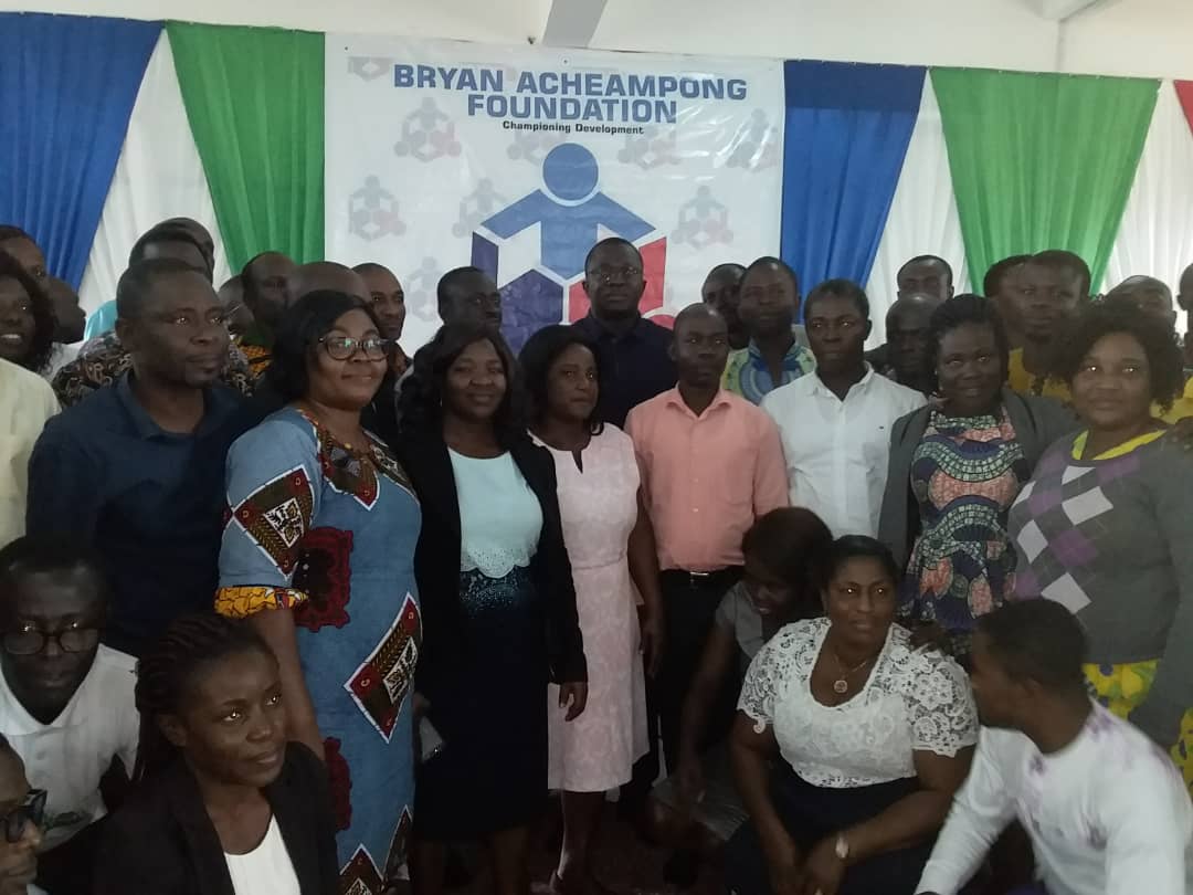 Bryan Acheampong Foundation presents scholarship money to Presbyterian University College