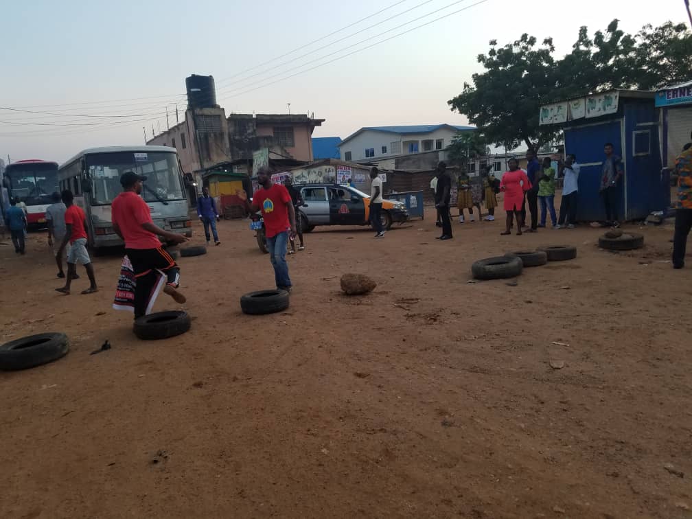 Ashaiman: Residents burn tyres, block roads over poor road network