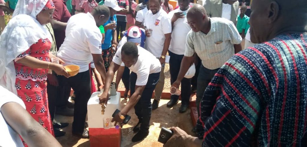 2001 year group of Tamale SHS supports school with mechanized borehole