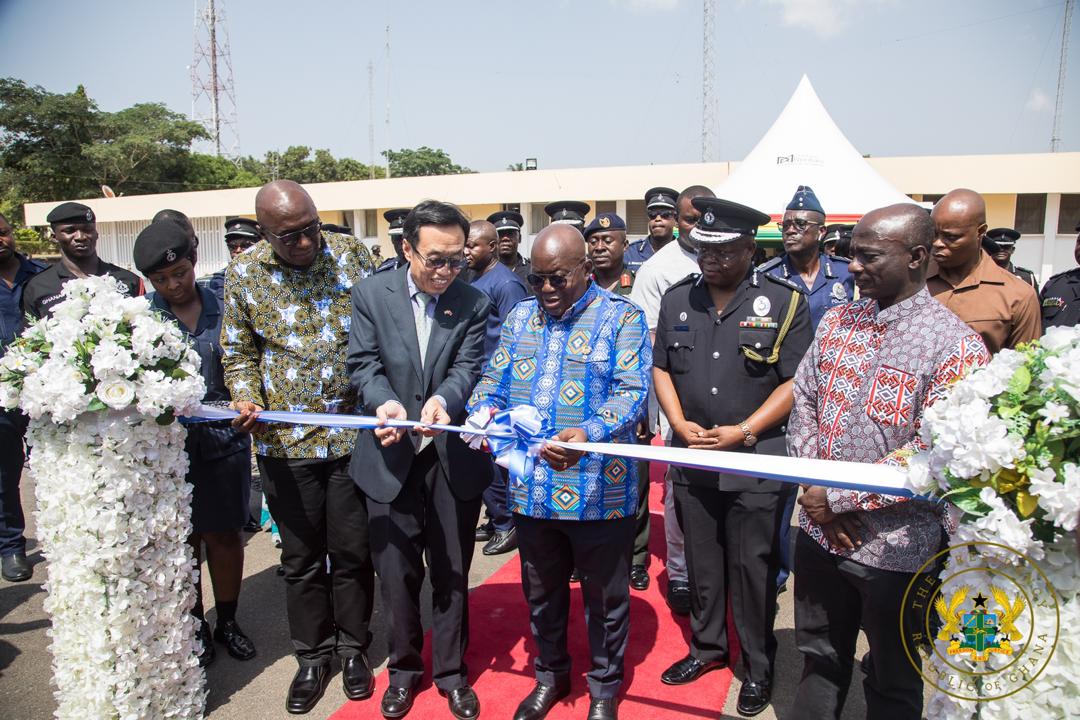 Akufo-Addo presents 100 more vehicles to Ghana Police Service