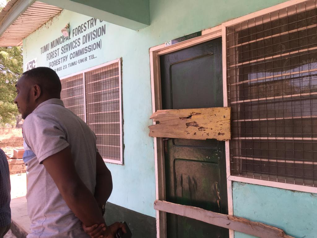 Sissala East: Angry youth lock up Forestry Commission office over rosewood felling