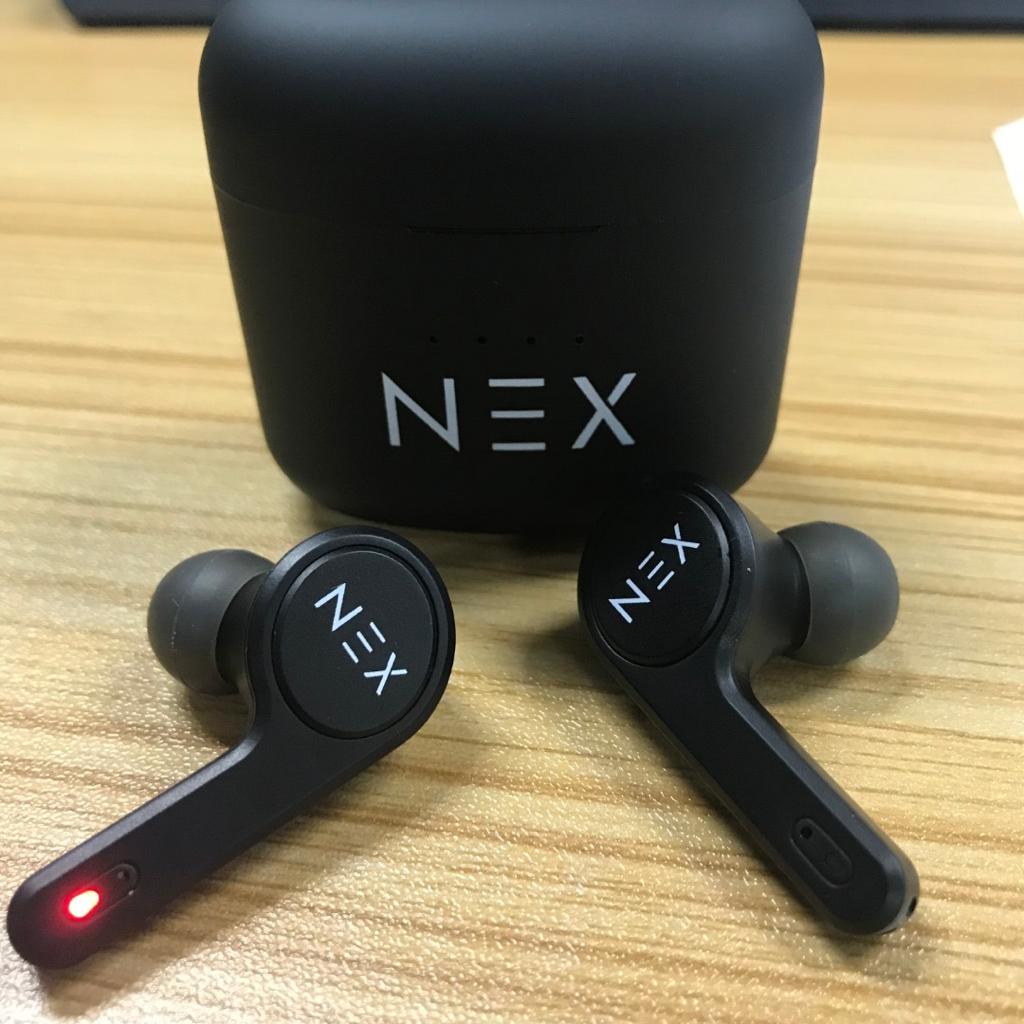 Ghanaian based in UK develops earbuds, airpods & smart fitness watches