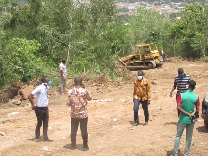 E/R: Deputy Minister cuts sod for construction of Manya Kpongunor-Bana Hill road