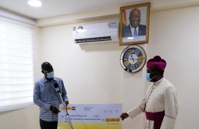 mantrac-ghana-donates-10-000-to-national-covid-19-trust-fund