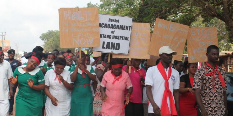 Workers of Pantang Hospital on a demonstration against encroachment on the hospital’s lands