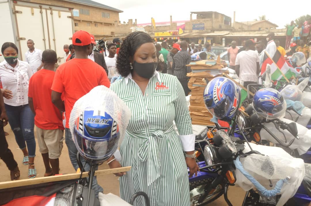 Obuobia Darko-Opoku challenges Tina Mensah to debate in Weija-Gbawe