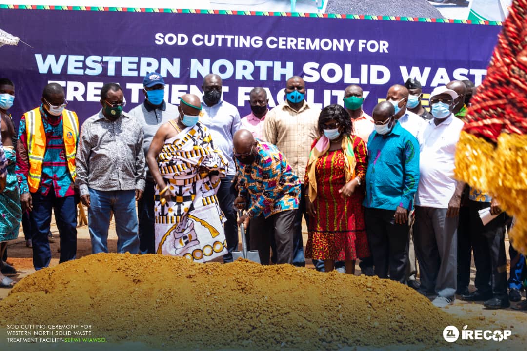W/R: Akufo-Addo cuts sod for recycling plant at Aboanidua