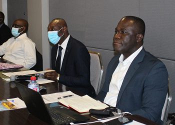 Henry Kokofu, Executive Director of the EPA flanked by President of the Ghana Chamber of Mines, Mr Eric Asubonteng (right) and Mr Terrence Watungwa, 2nd Vice President of the Ghana Chamber of Mines