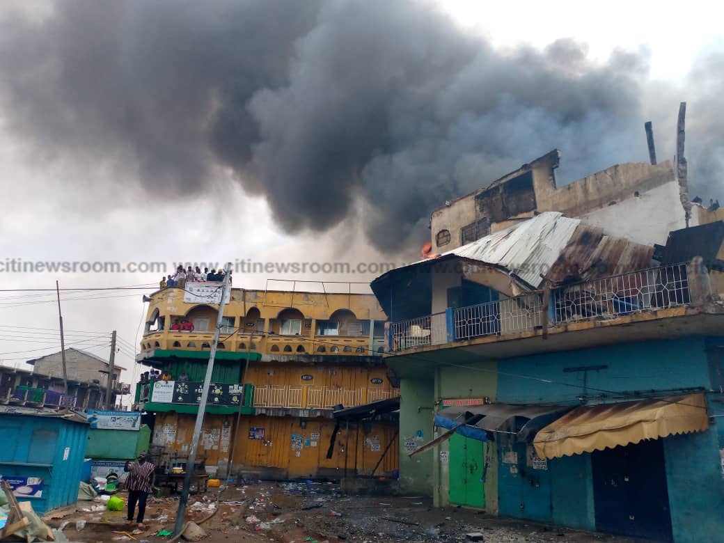 Ashanti Region: Several shops gutted by fire at Aboabo station