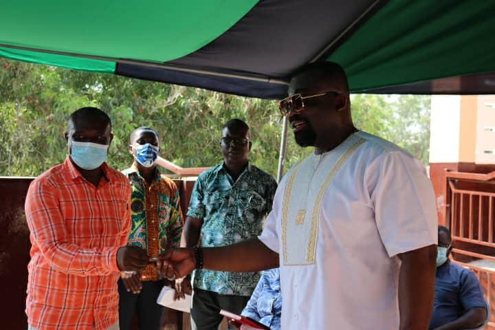 Weija-Gbawe MCE hands over KG block to Weija Presbyterian School