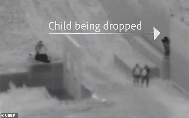 US: Ghanaian baby from top of border wall by migrant smuggler [VIDEO]
