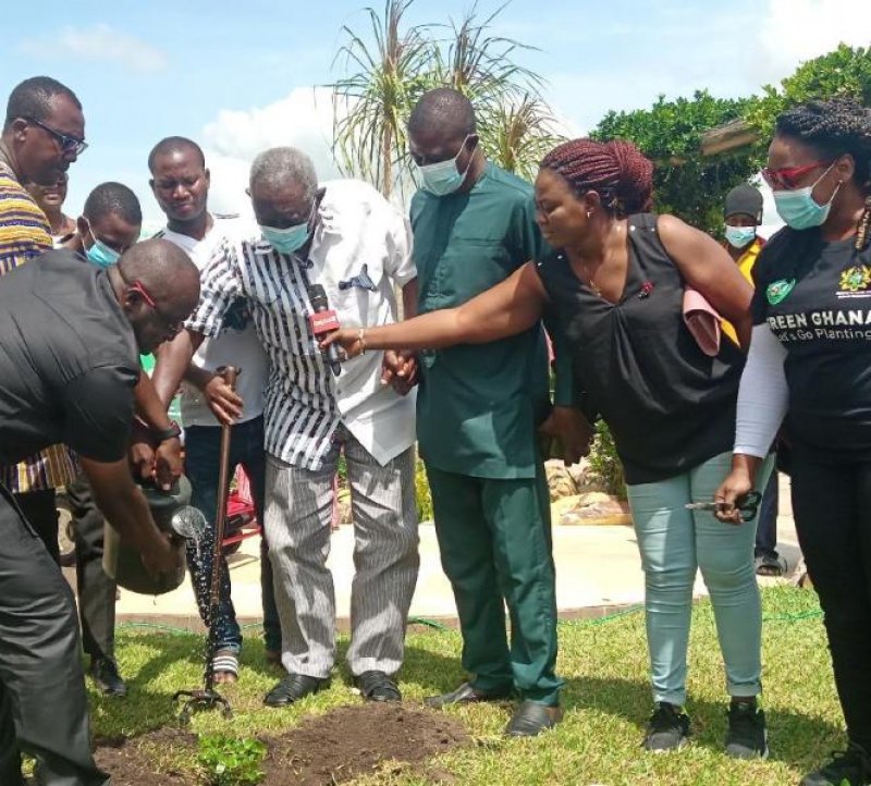 Kufuor participates in national tree planting exercise