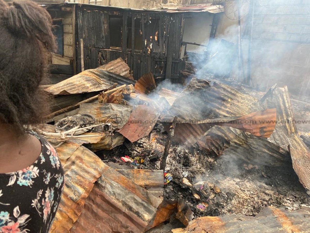 Sunday dawn fire destroys parts of Railways Quarters in Accra